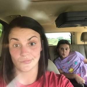 Meet your Posher, Chelsie